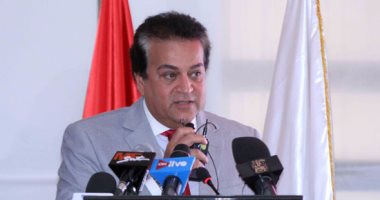 الدكتور خالد عبد الغفار وزير التعليم العالى والبحث العلمى